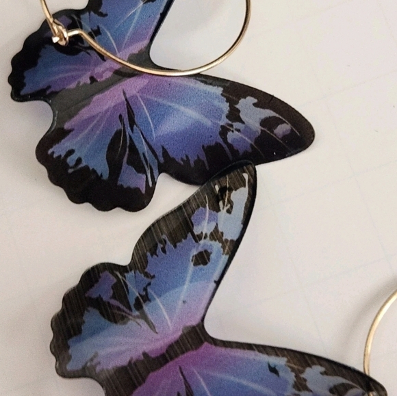 Bijou Brigitte Butterfly Dangle Drop Hoop Earrings Blue Purple Acrylic Gold Tone - Picture 3 of 11